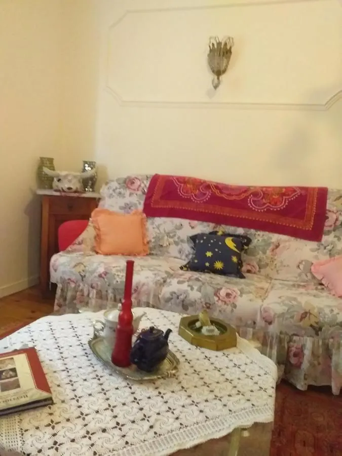 Homestay Archontiko-Peraia-Thessaloniki-Airport Apartment Greece