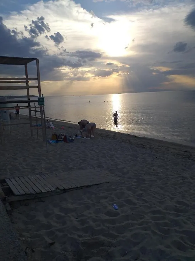 Homestay Archontiko-Peraia-Thessaloniki-Airport Apartment Greece